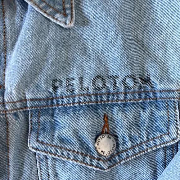 Peloton denim jacket. Size large light wash denim - Picture 3 of 5